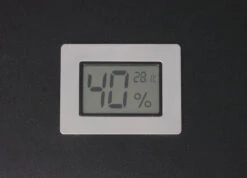 Leather Madrid Travel Humidor With Embedded Digital Hygrometer -cigar lighter store leather quot madrid quot travel humidor with embedded digital hygrometer free engraving 123