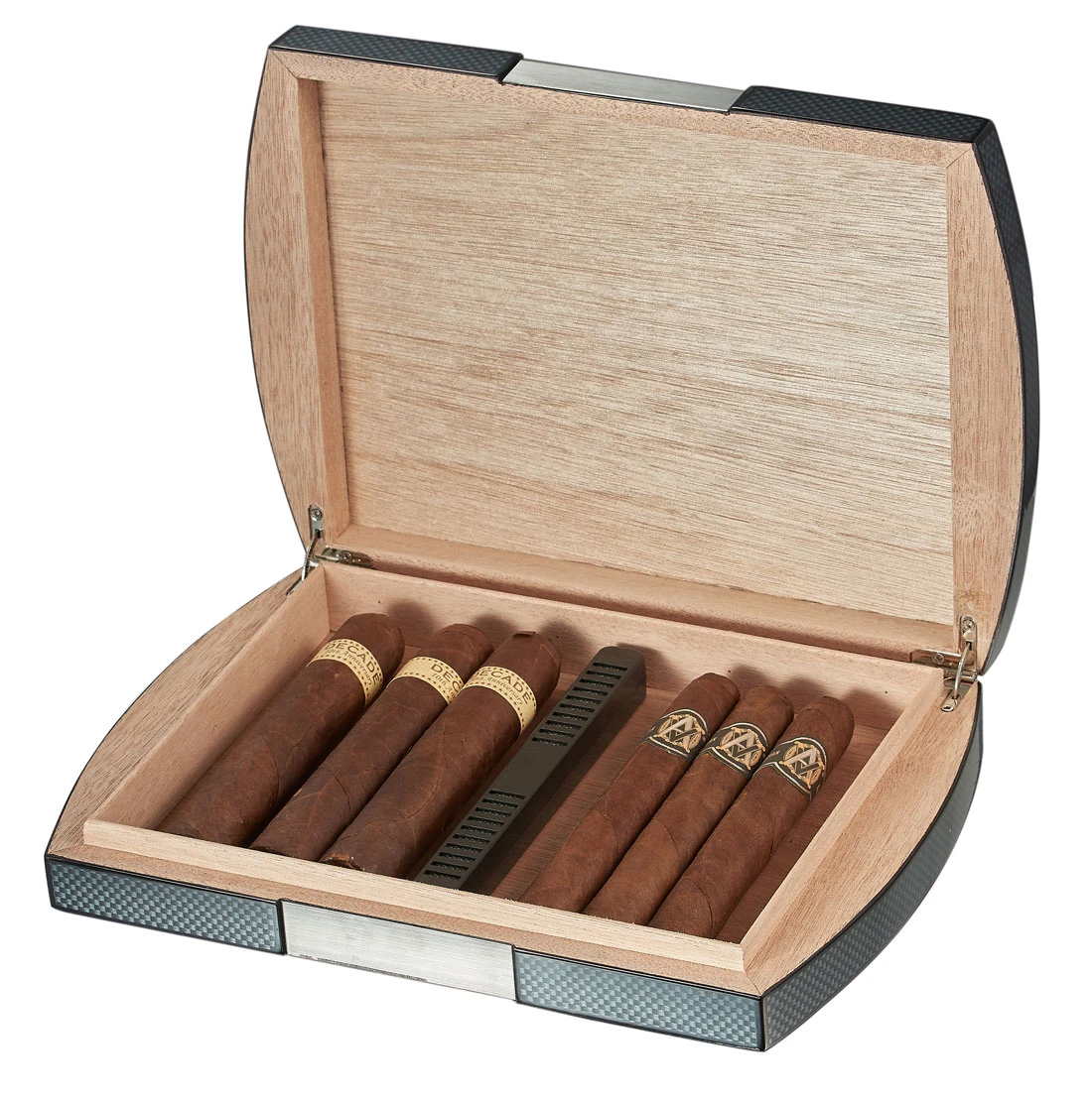Visol Prosperio Carbon Fiber Cigar Humidor - Holds Up To 20 Cigars 5 Visol Prosperio Carbon Fiber Cigar Humidor - Holds Up To 20 Cigars - Image 3