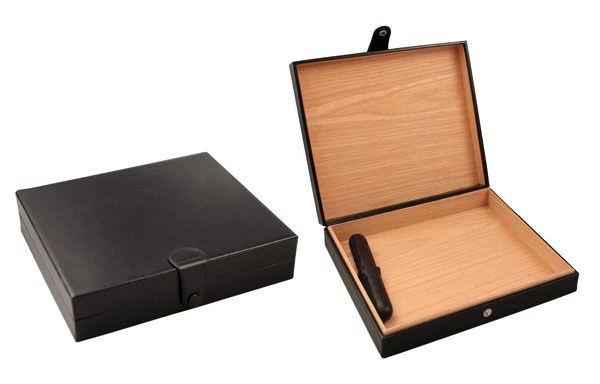 Visol Zino Black Leather Travel Humidor - Holds 16 Cigars 3 Visol Zino Black Leather Travel Humidor - Holds 16 Cigars