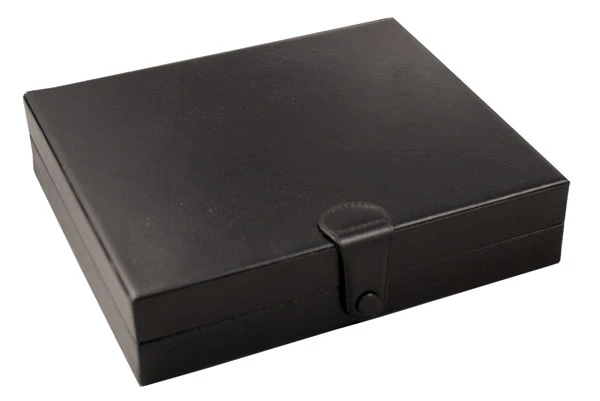 Visol Zino Black Leather Travel Humidor - Holds 16 Cigars 5 Visol Zino Black Leather Travel Humidor - Holds 16 Cigars - Image 3